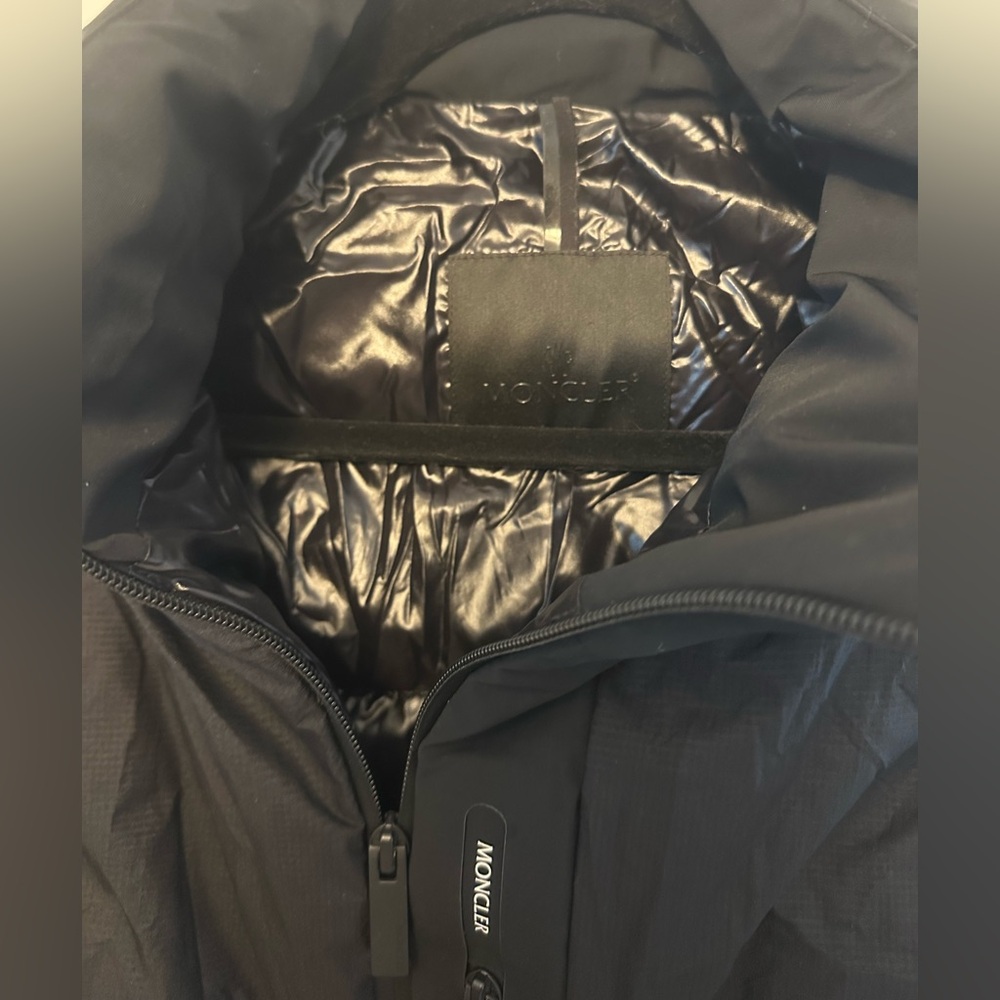 Moncler Men’s Zidi Padded Ripstop Down Gilet Size 3 - Picture 2 of 6